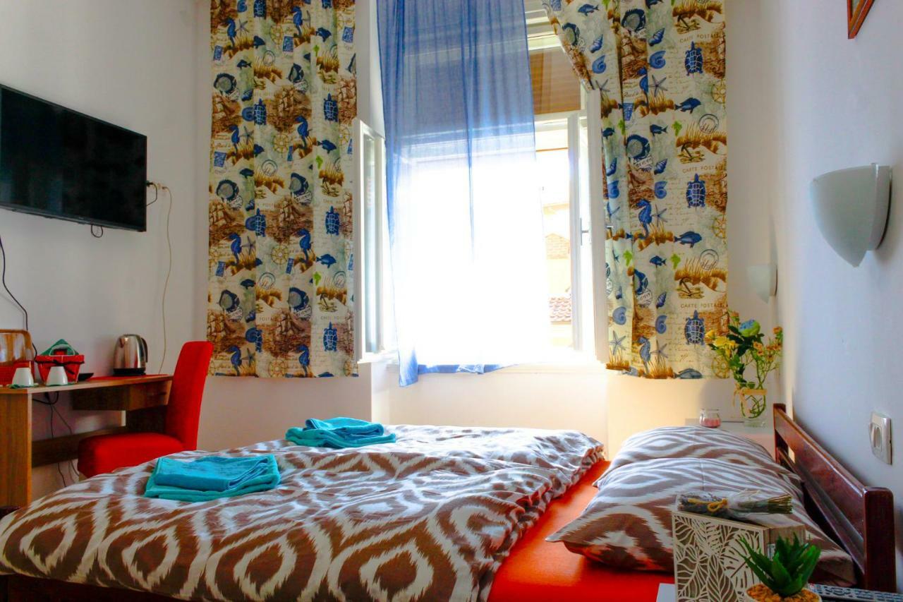 רייקה Fluminis Rooms מראה חיצוני תמונה